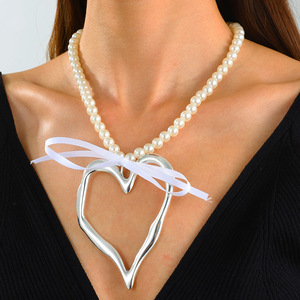 2024 nouveau collier de perles de perles exagéré grand coeur creux amour pendentif collier <span class=keywords><strong>gothique</strong></span> bijoux pour femmes filles - Product Image 6
