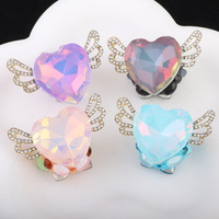 Perles en argile 3D Cœur Ailes d'ange à trou droit pour DIY Stylo Chaîne de téléphone portable Chaîne de sac Accessoires