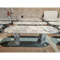 Newstar vente en gros usine pas cher prix ensemble de salle à manger en travertin Table à manger ovale Table à manger cannelée pieds de colonne ronde