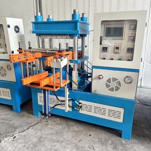 Machine à fabriquer des <span class=keywords><strong>Crocs</strong></span> automatique pratique avec poussoir de matrices, presse de vulcanisation du caoutchouc avec panneau de commande PLC et écran tactile - Product Image 2