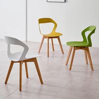 Chaise de restaurant nordique, mobilier de salle à manger, siège en plastique, chaise de loisirs en plastique, chaises de salle à manger avec pieds en bois