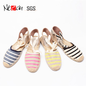 Nouveau d'été <span class=keywords><strong>à</strong></span> <span class=keywords><strong>lacets</strong></span> flats talon compensé toile lin rayé sandales chaussures pour femmes <span class=keywords><strong>espadrilles</strong></span> femme - Product Image 1