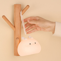 Veilleuse tactile LED moderne en silicone blanc avec télécommande, veilleuse pour enfants, cadeau USB mignon pour la chambre ou un usage résidentiel
