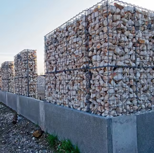 גביונים ממתכת מגולוונת 50x50x50 ס\"מ עם רשת 5x10 ס\"מ לגדרות בטיחות ועיצוב גינות בתים - Product Image 3