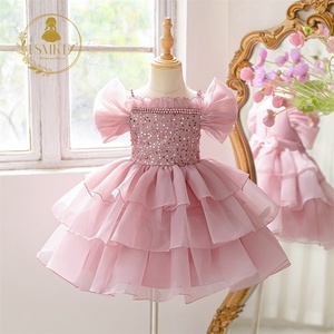 Robe de princesse pour enfant en satin rose avec corsage perlé et jupe à volants superposés, doublure respirante, pour les 4 à 8 ans AL6212 - Product Image 1