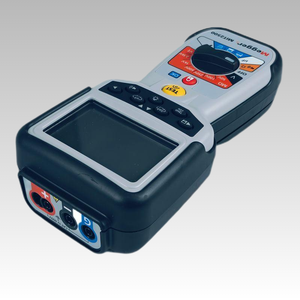 Para el probador portátil de aislamiento y continuidad de alto voltaje MIT2500, rango de 2.5 KV y 200 G con una precisión del 2% - Product Image 5