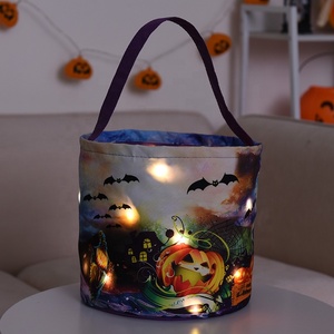 Nuevo y en Oferta: Cesta de Halloween con Luces LED, Cesta de Calabazas que Brilla en la Oscuridad, Bolsa de Regalo para Dulces de Halloween, Decoración para Fiestas - Product Image 6