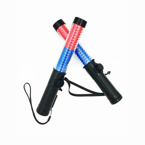 Bâton de signalisation LED réfléchissant multifonction à piles, bâton lumineux de concert, bâton de circulation 29CM, vente en gros d'usine - Product Image 1