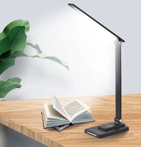 ワイヤレス充電 目の保護 ナイトライト 折りたたみ式 タッチ LED 光源 DC デスクランプ 読書室用 - Product Image 2