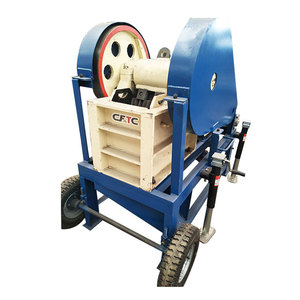 Petit concasseur à mâchoires mobile pour minerai d'or, roche, pierre, béton avec moteur diesel - Product Image 4