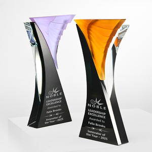 Trophée de glaçure personnalisé Ailes d'aigle violet Trophée de cristal <span class=keywords><strong>Triumph</strong></span> Soaring High Industry TOP Pioneer Achievement - Product Image 1