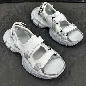 Sandales décontractées pour hommes en cuir véritable respirant, à bout ouvert, avec soutien de la voûte plantaire, légères, pour la marche en extérieur - Product Image 3