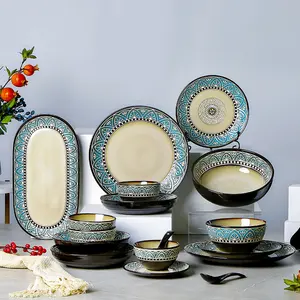 Atacado Luxo Cerâmica Dinner Plate Saladeira Tailândia Retro Bone China Dinnerware Set para Restaurante