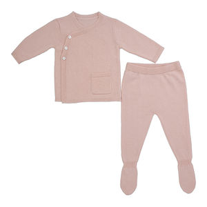 Conjunto de 2 Piezas de Suéter de Punto de Algodón para Bebés Recién Nacidos OEM, Conjunto de Suéter para Bebés Niños y Niñas con Calcetines, Conjuntos de Ropa de Punto - Product Image 4