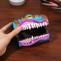 Boîte à dés en résine de jeu de donjons et de dragons de forme unique pour le jeu RPG
