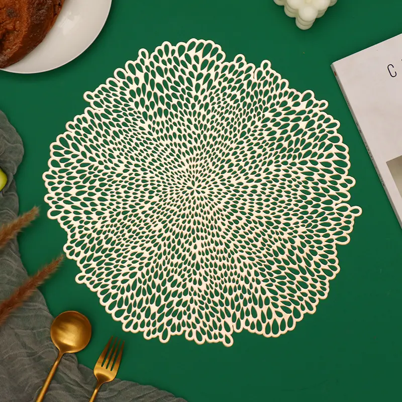 New Table Decor Hollow Out Metallic Round Hollow Reef Flower PVC Place mats Charger Plate Mat