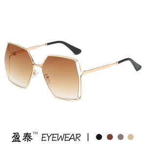 Lunettes de soleil surdimensionnées Yingtai, monture dorée, verres dégradés roses, protection UV400, style unisexe tendance - Product Image 4