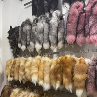 Véritables Queues de Renard Noires Blanches Rouges Jaunes Bleues en Fourrure Moelleuse, Queue de Loup, Porte-clés, Accessoire de Sac, Bijou de Sac pour Enfants, Halloween, Cosplay, Déguisement de Renard, Jouets pour Chats