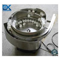 Alimentateurs vibratoires automatiques de table pour vis, aliments, ligne de bouchage de bouteilles, alimentateur de bouchons de bouteilles