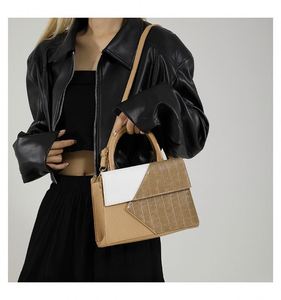 BESTELLA PU Sacs à main de luxe pour femmes, sacs à bandoulière personnalisés de grande taille, doublure en polyester, style portable et tendance - Product Image 5