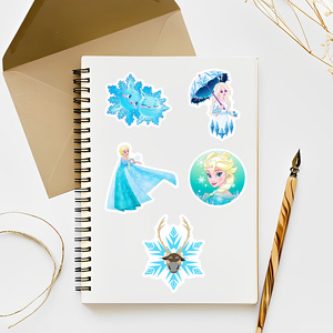 Dibujos animados lindo Frozen <span class=keywords><strong>Elsa</strong></span> <span class=keywords><strong>Anna</strong></span> <span class=keywords><strong>Olaf</strong></span> Hans Graffiti pegatina botellas equipaje portátil decoración impermeable etiqueta pegatina juguete para niños - Product Image 6