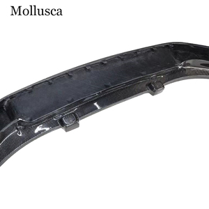 ชุดแต่งคาร์บอนไฟเบอร์ทรง R8 V สำหรับกันชนหน้า รุ่นปี 2010-2016 - Product Image 4