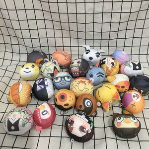 Llavero de peluche mini personalizable de anime, lindo llavero metálico con relleno para Comic-Con con opciones de personalización de MOQ bajo - Product Image 2