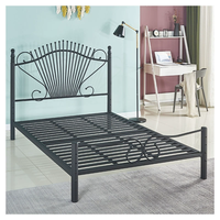 Modernes Schwarzes Metallbettgestell in Queensize, Antikes Eisenbettgestell, Viktorianisches Sonnenstrahl-Kopfteil, Bettuntergestell für Hotel, Apartment, Airbnb