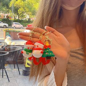 Entrega en 7 Días, Llavero de PVC Suave con Diseño Navideño 3D, para Mujeres y Niñas - Product Image 5