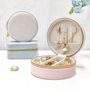 Estuche de Lujo para Joyería al por Mayor, Caja de Joyería de Terciopelo de Alta Calidad, Caja de Joyería de Viaje con Logotipo Personalizado - Product Image 1