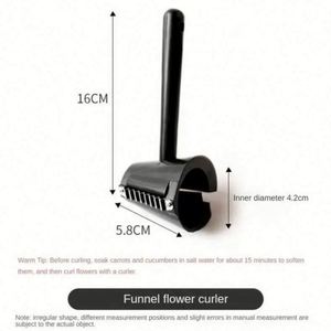 Coupe-légumes et éplucheur manuel créatif en PP, écologique, pour fruits, ustensile de cuisine, modèle 'Roll Flower' 20+ - Product Image 5