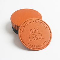 Écussons en cuir véritable personnalisés avec logo en relief à coudre sur les chapeaux, étiquettes pour vêtements