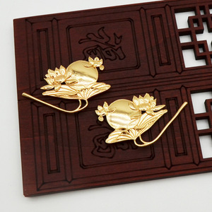 Lotus Leaf And Flower Hairpin Pendant Gold Plated Copper Ancient Style Hanfu Headdress <b>Wedding</b> <b>Accessory</b> - Product Image 3
