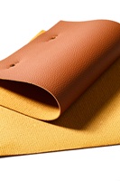 Cuir artificiel durable en PU/PVC pour tapis de sol universels de voiture et sièges de voiture, épaisseur personnalisée, résistant à l'eau et à l'abrasion