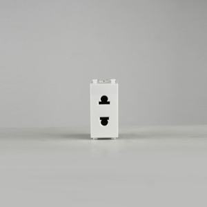 <span class=keywords><strong>Enchufe</strong></span> de seguridad de plástico blanco de doble salida de alta calidad Nuevo diseño Enchufes estables y duraderos estándar egipcio - Product Image 5