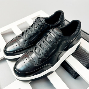 Chaussures bateau en cuir de vache pour hommes, bout rond, à lacets, anti-odeur, chaussures décontractées d'été - Product Image 4