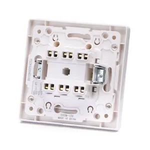 Interruttore a 2 vie e 2 chiavi, colore bianco, per controllare l'illuminazione di più punti e migliorare la comodità nell'ambiente. - Product Image 2