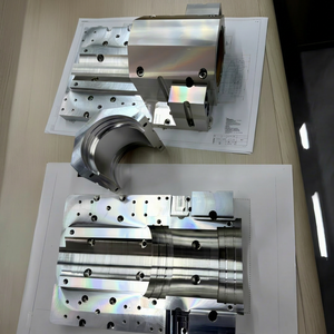 Fábrica Certificada ISO9001, Piezas CNC de Acero Inoxidable Personalizadas, Piezas CNC de Acero Inoxidable 4140, Acabado Pulido Negro, Ajuste de Precisión - Product Image 1