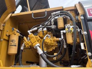 Used CAT 340D 2L Crawler Excavator 1.9m3 Bucket Tracked Digger for Construction and Earthmoving - Product Image 5