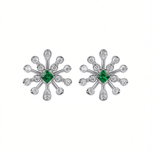 Orecchini in Oro Bianco con Diamanti Taglio Principessa e Smeraldo Centrale, Gioielli di Lusso da Donna per Feste, Diamanti Naturali Colore D - Product Image 1