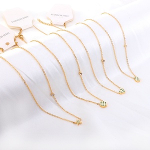 Collier à pendentifs multiformes tendance avec diamants, en acier inoxydable, idéal pour un cadeau - Product Image 2