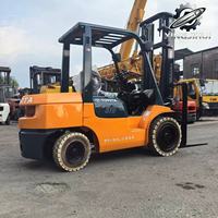 Chariot élévateur Toyota 7FD30 à faible nombre d'heures de fonctionnement, équipé d'un moteur diesel 1DZ-2, puissance stable, équipement industriel, expédition mondiale