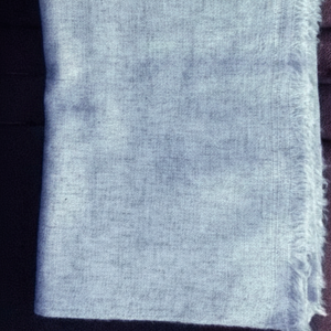 Bufandas largas de Cachemira suave teñidas personalizadas, chales gruesos y cómodos, estampado europeo, estilo de fiesta para adultos para otoño - Product Image 1