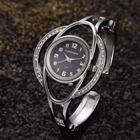Hot Selling wasserdichte Edelstahl Geschenk Frauen Uhr Uhren Mode minimalist ische Frauen Quarzuhr Reloje Fabrik Großhandel