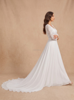 Gaun Pengantin untuk Pengantin Wanita Ukuran Besar Tanpa Punggung Model Ball Gown Berbahan Lace, Gaun Pernikahan Custom Warna Ivory Satin dengan Ekor