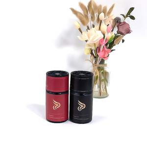 Venda quente Fragrância Aroma Difusor 150 Personalizado Ambientador Preto Vermelho Carro Aroma Difusor - Product Image 2