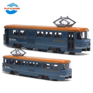 Precio de fábrica al por mayor de aleación de tren modelo con 3 colores atrás con la música y la iluminación - Product Image 4