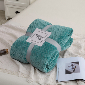 Thiết Kế Di Động Giá Thấp Lông Cừu Ném Phòng Ngủ Tùy Chỉnh Màu Sắc Kích Thước Mô Hình Oeko-Tex Grs Khác Flannel Tên Ném Chăn - Product Image 5