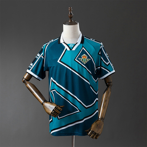 Maillot rétro de style classique Betis City de haute qualité, personnalisable, 95/96 - Product Image 4