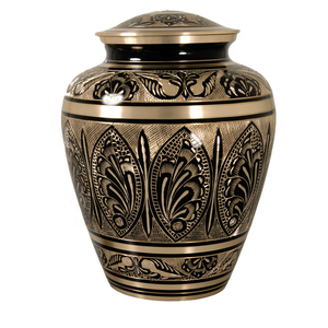 Urnes funéraires modernes en laiton gravé pour adultes, les plus vendues, luxueuses, faites à la main, étanches, au design élégant et personnalisable, style américain - Product Image 3